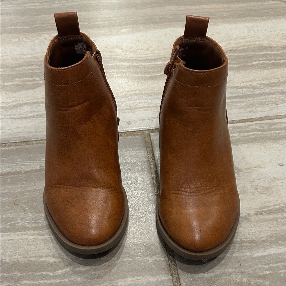 Wonder Nation Brown Kids Boots
